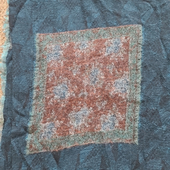 Wilfred Wool Blanket Scarf - Picture 4 of 7